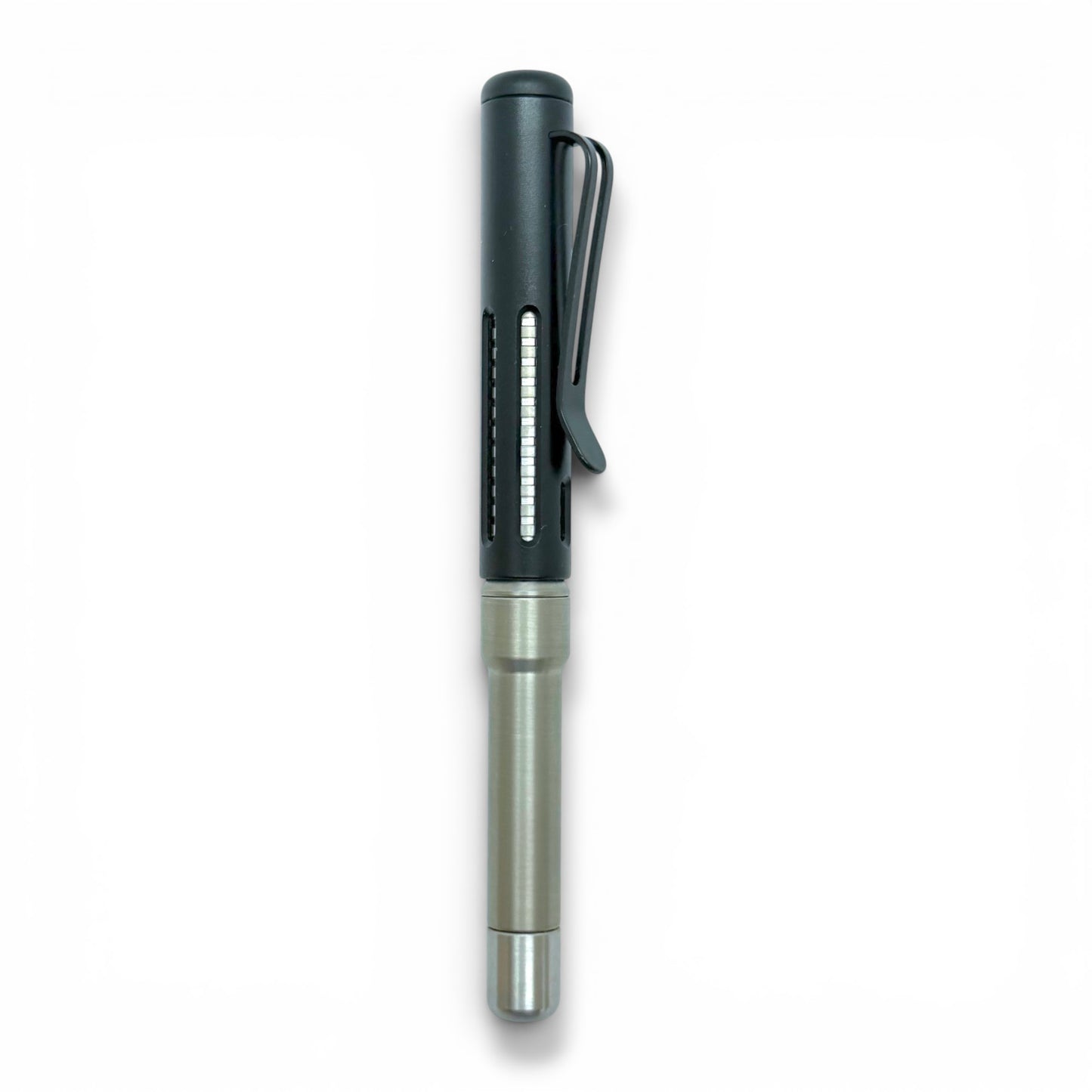 Roady  / Titanium - Groove Grip - Slotted Black Aluminum Cap
