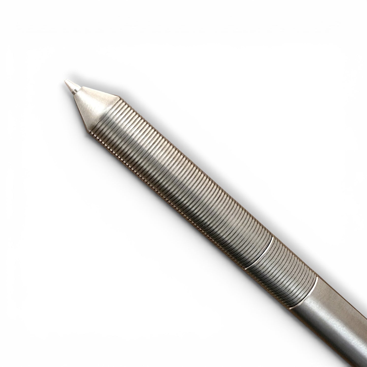 > Spoke Click Model CX-E: Shiny Titanium / Milli-Groove Grip (Uses Pentel® EnerGel refills)