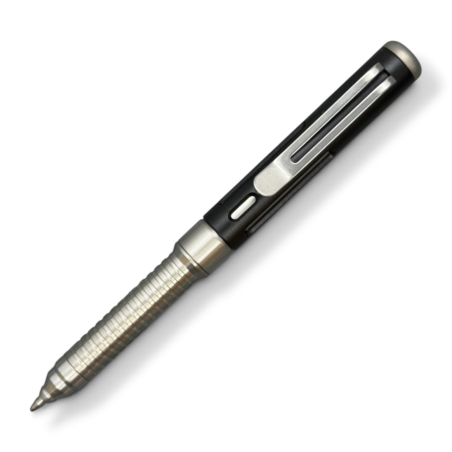 Roady  / Titanium - Groove Grip - Slotted Black Aluminum Cap