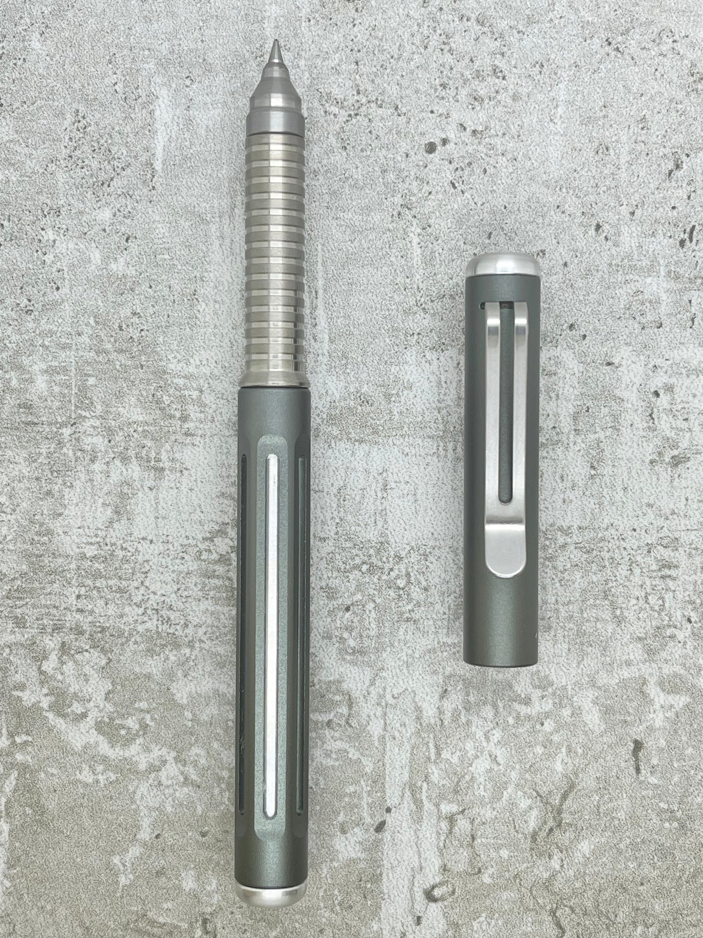 Spoke Pen 2 / Gunmetal Crush