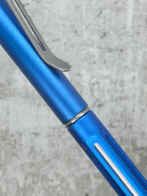 Load image into Gallery viewer, Spoke Pen 2 / Blue Crush
