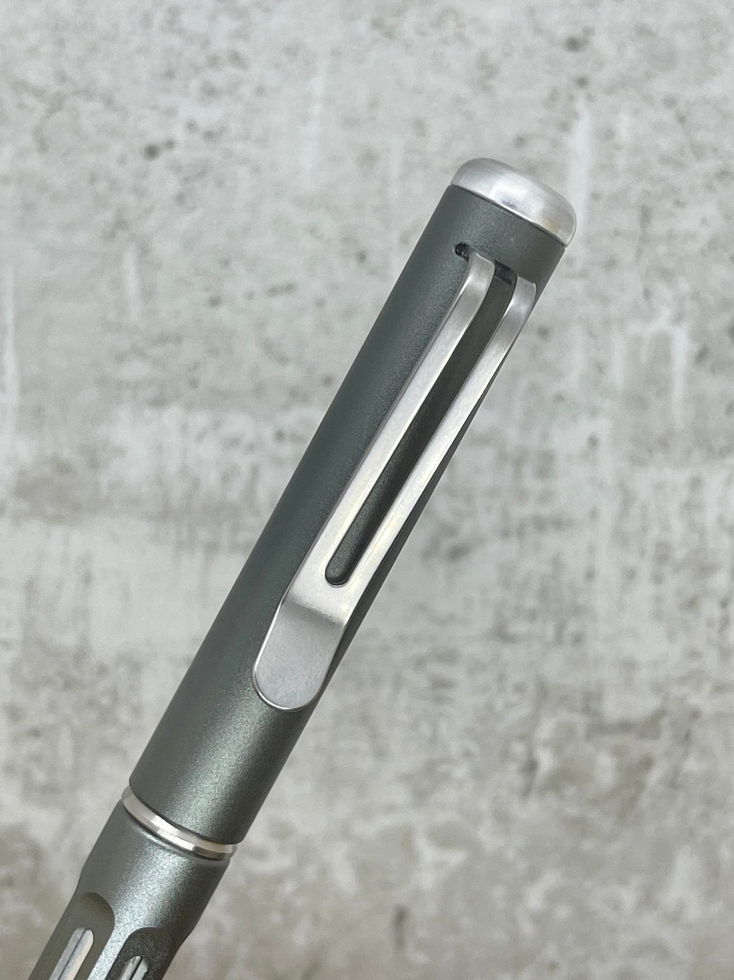 Spoke Pen 2 / Gunmetal Crush
