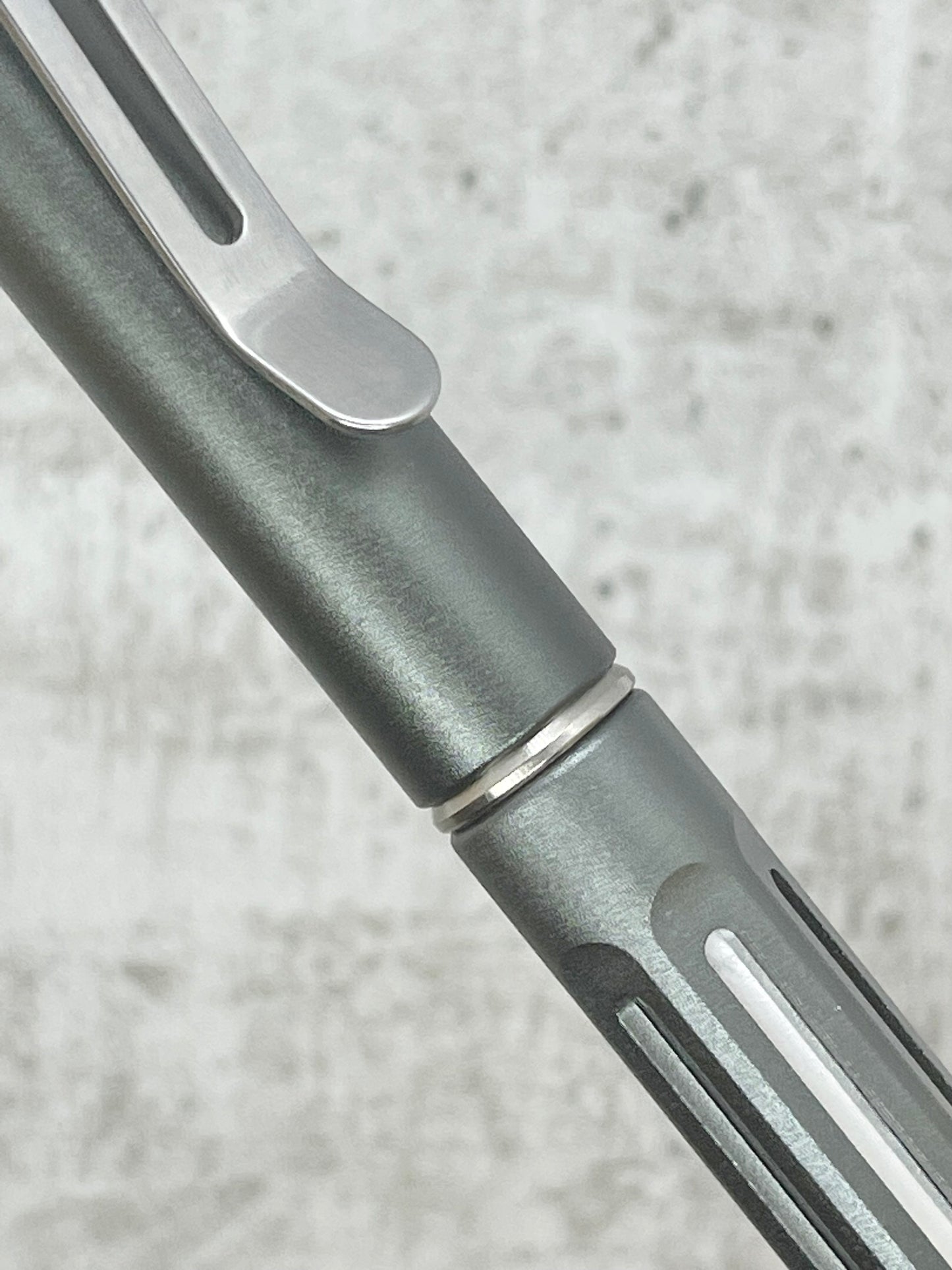 Spoke Pen 2 / Gunmetal Crush