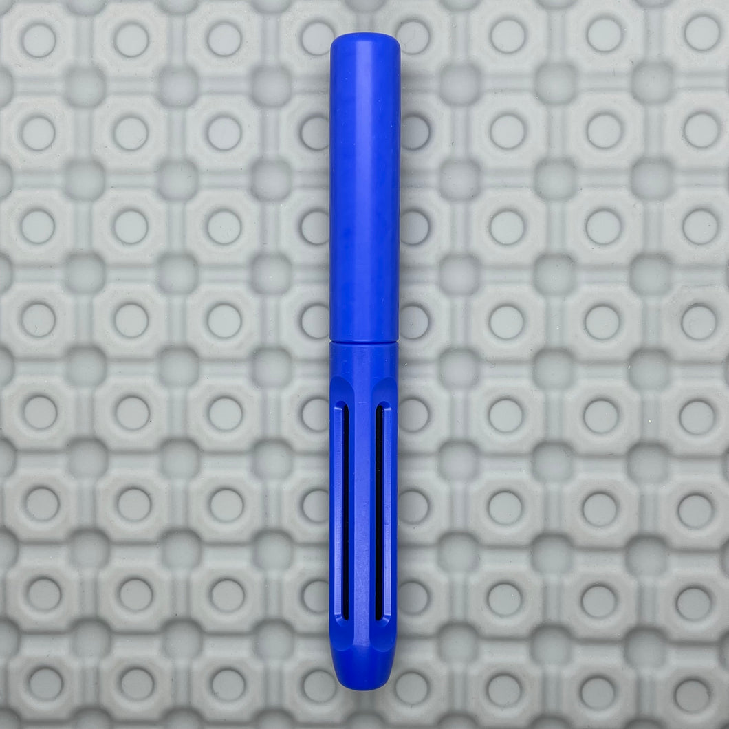 Icon Poly prototype / Blue