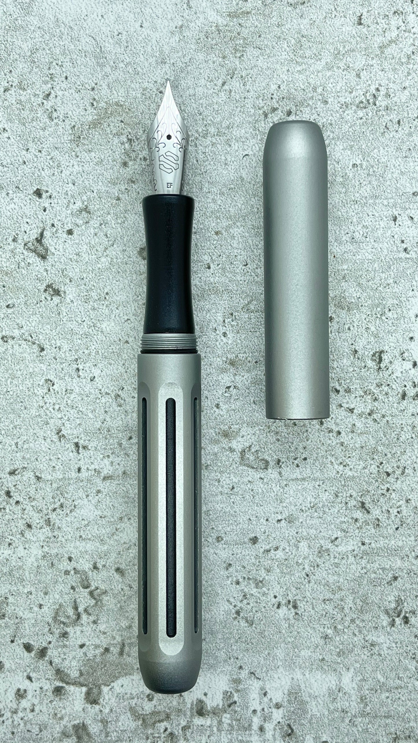 Icon / Storm Grey (customize)
