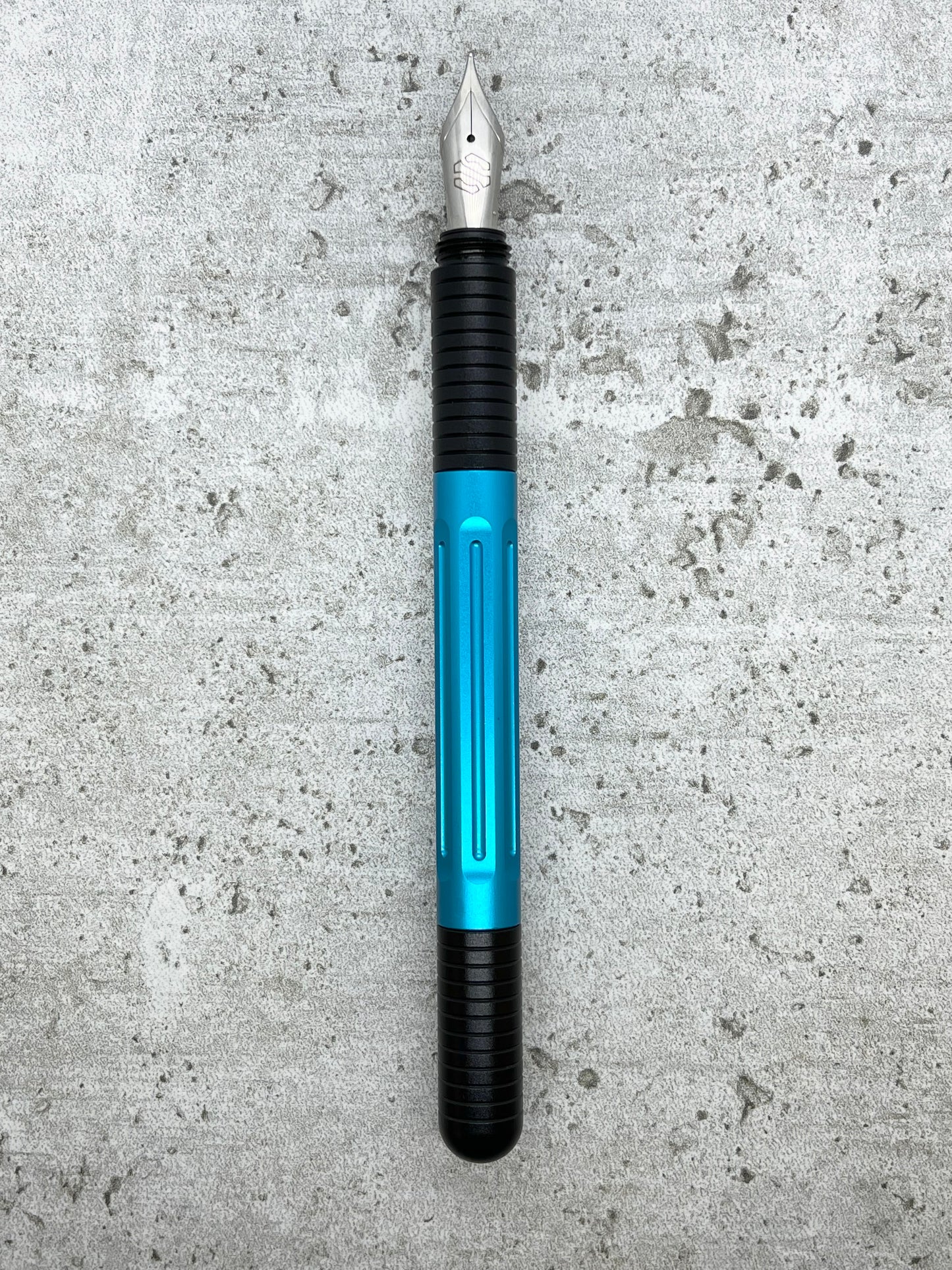 Axle / Aluminum (select color)