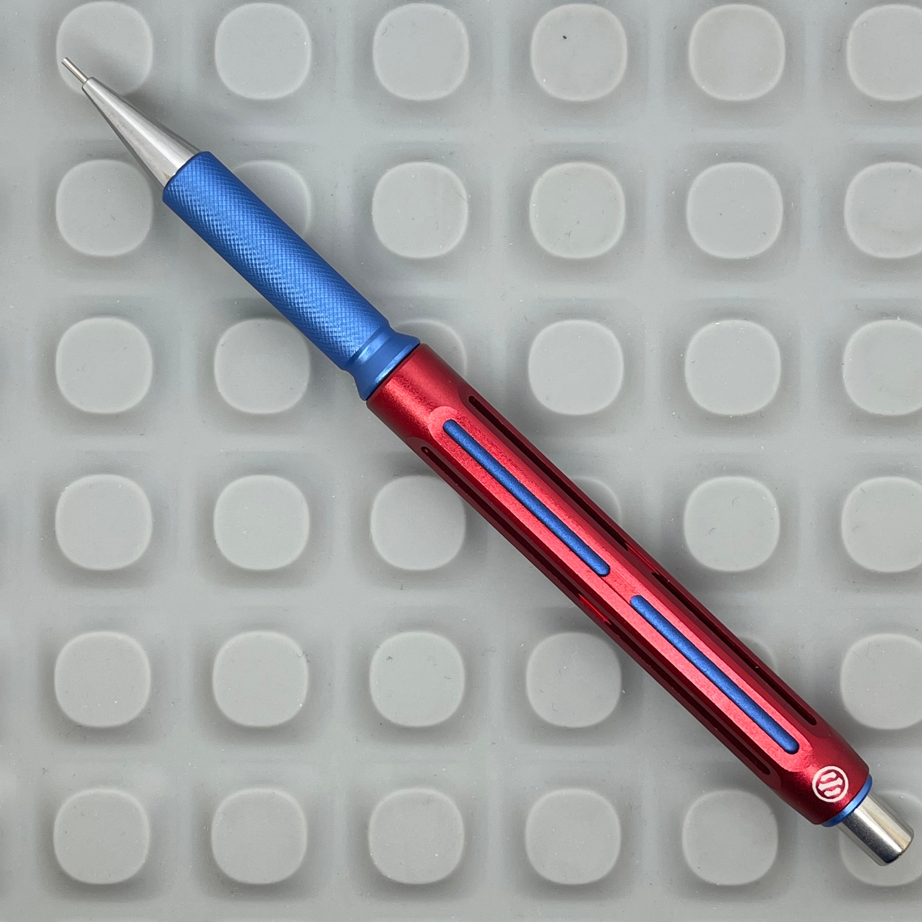 Model 6 / Red-Blue-Blue 0.5mm – Spoke Design